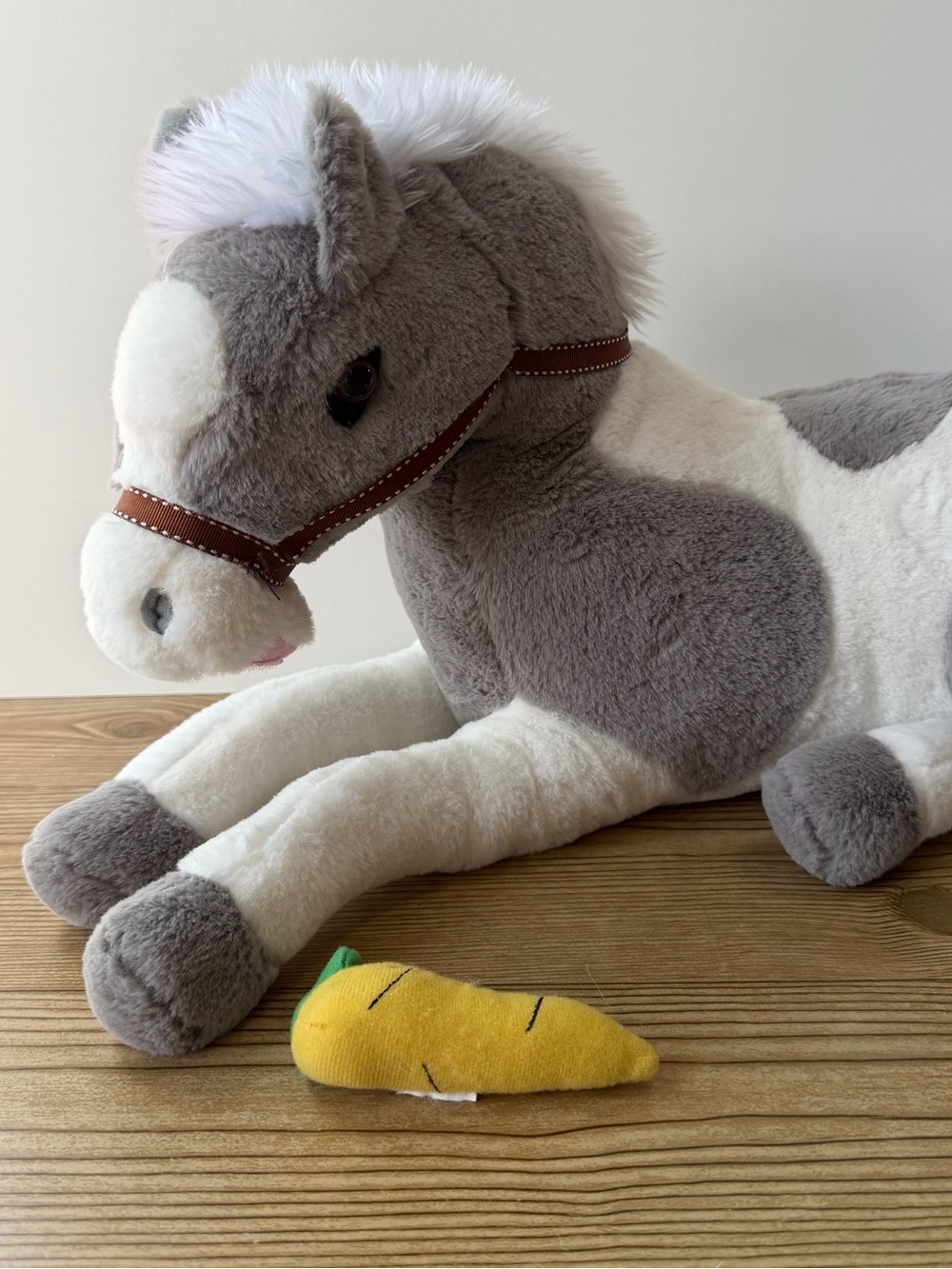 Toys R Us Animal Alley Grey White Horse Pony Large Plush Stuffed Animal 24”